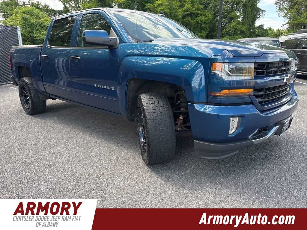 Thumbnail: 2018 Chevrolet Silverado 1500 - 3