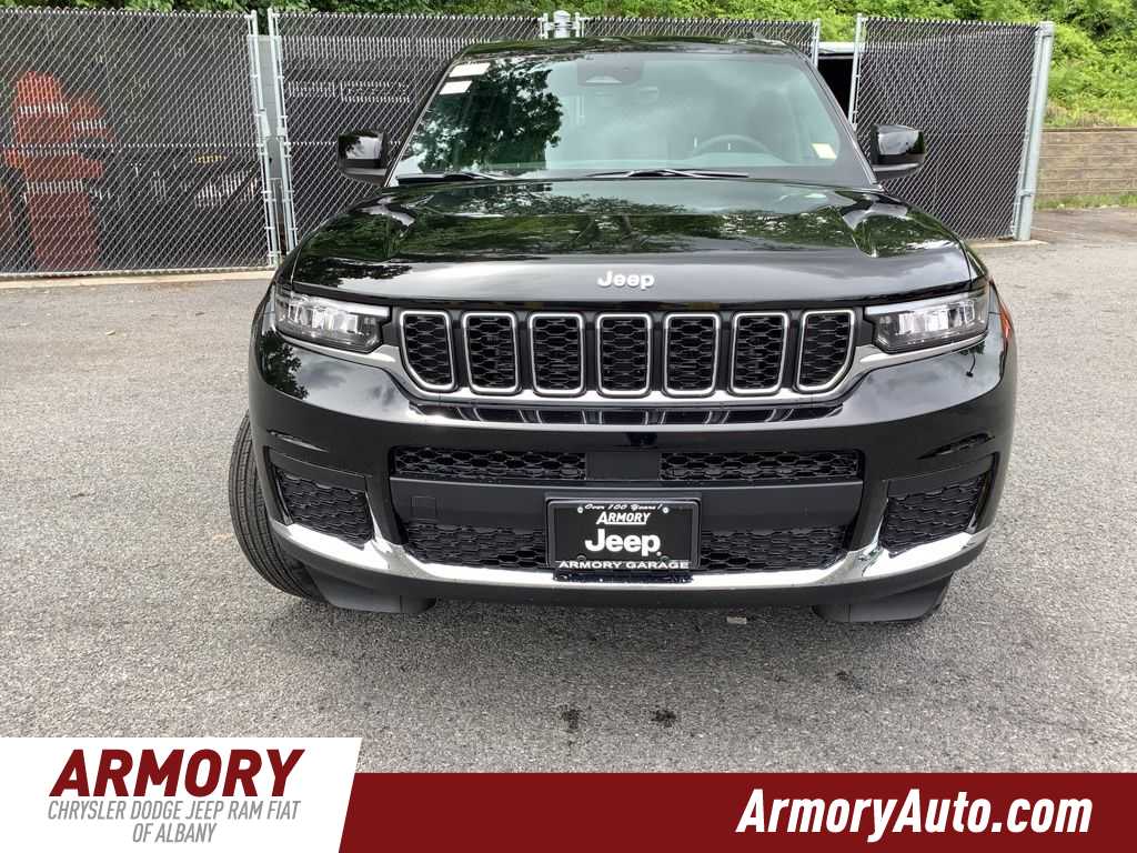 Thumbnail: 2026 Jeep Grand Cherokee L - 2