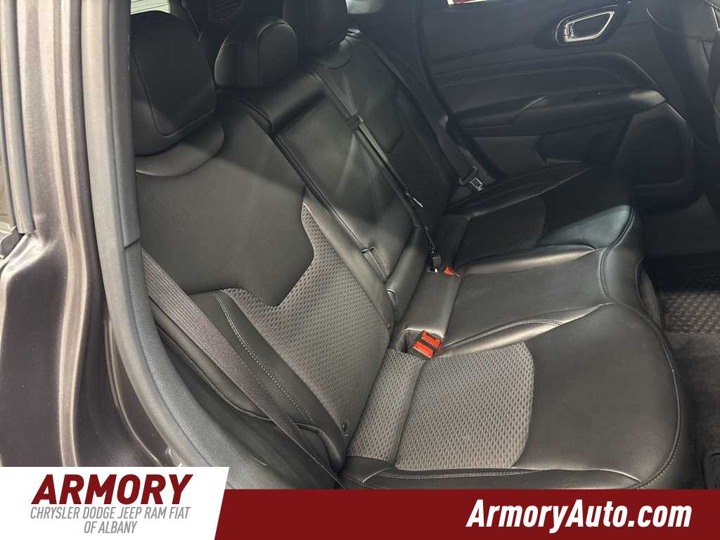 Thumbnail: 2022 Jeep Compass - 31