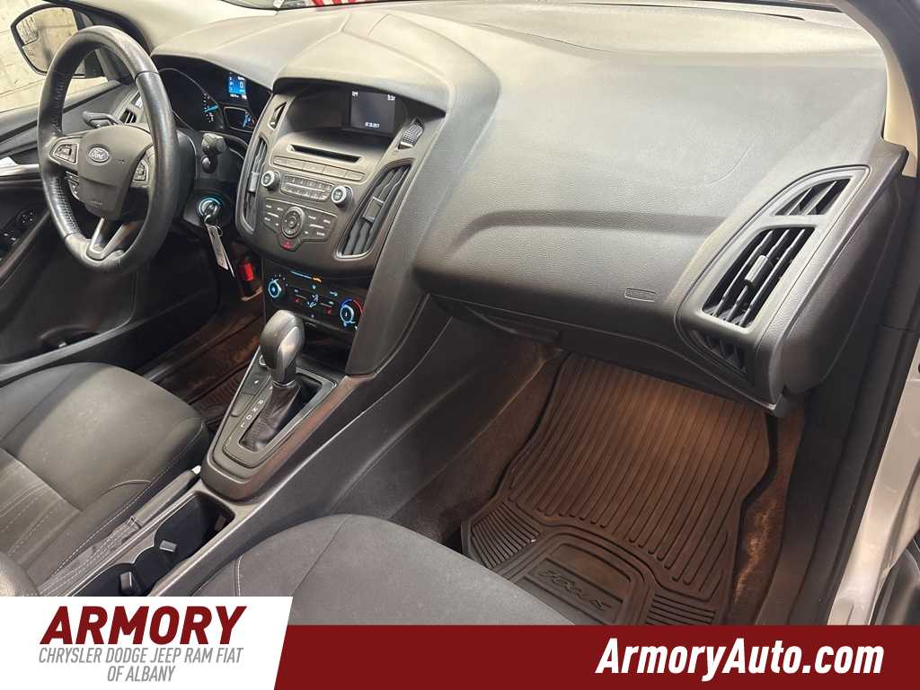 Thumbnail: 2017 Ford Focus - 36