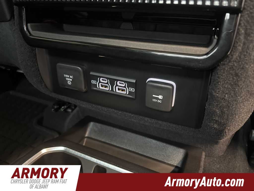 Thumbnail: 2026 Jeep Grand Wagoneer - 42