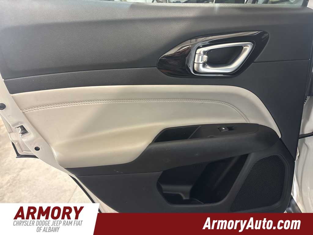 Thumbnail: 2022 Jeep Compass - 24