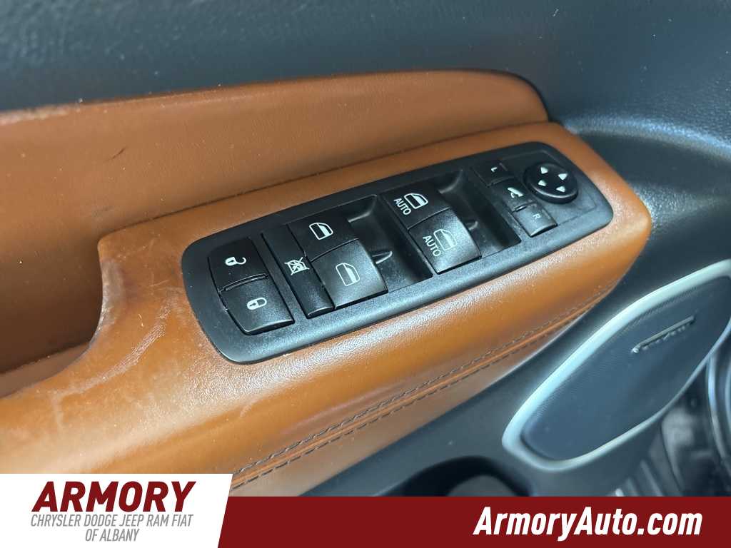 Thumbnail: 2020 Jeep Grand Cherokee - 8