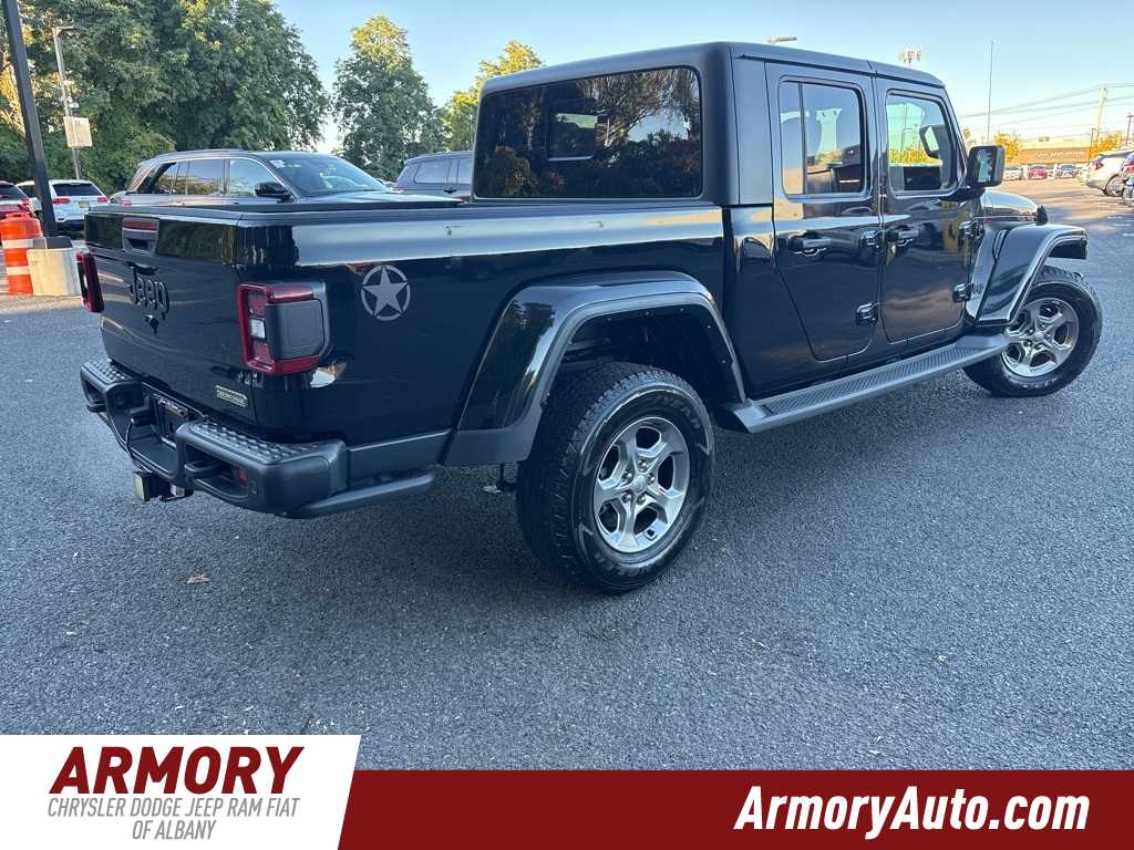 Thumbnail: 2021 Jeep Gladiator - 4