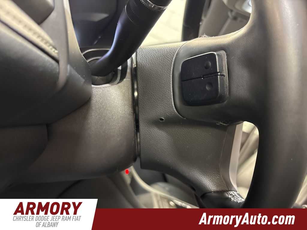 Thumbnail: 2023 GMC Acadia - 13