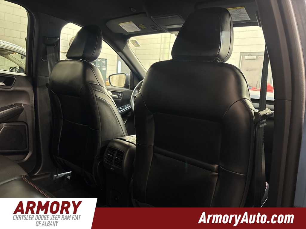 Thumbnail: 2024 Ford Escape - 32