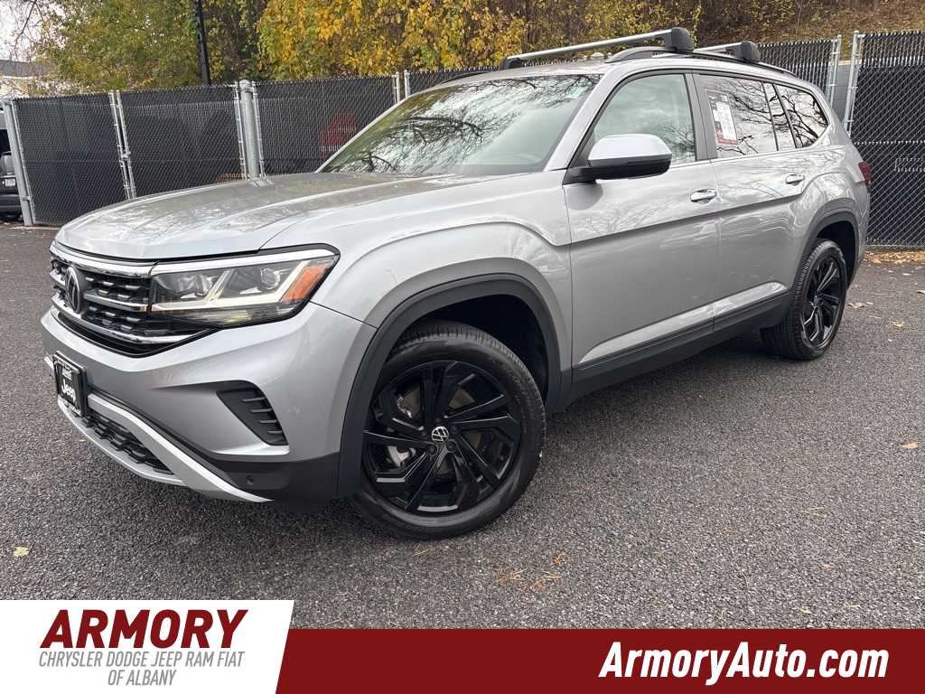 Thumbnail: 2022 Volkswagen Atlas - 1