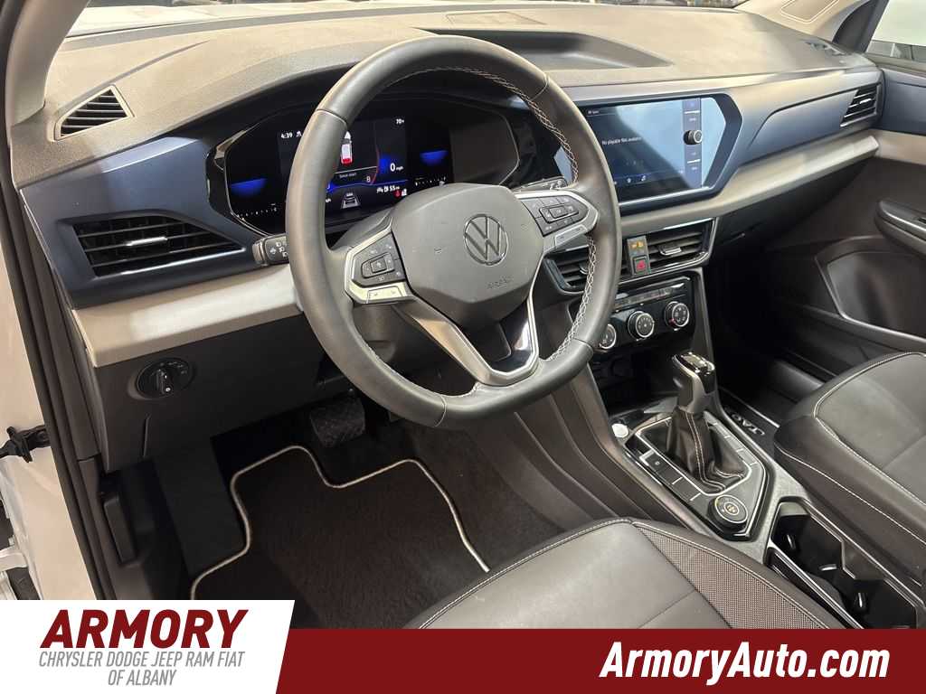 Thumbnail: 2023 Volkswagen Taos - 11