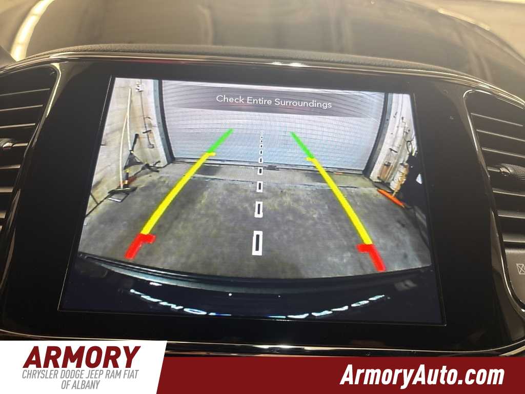 Thumbnail: 2020 Jeep Grand Cherokee - 17