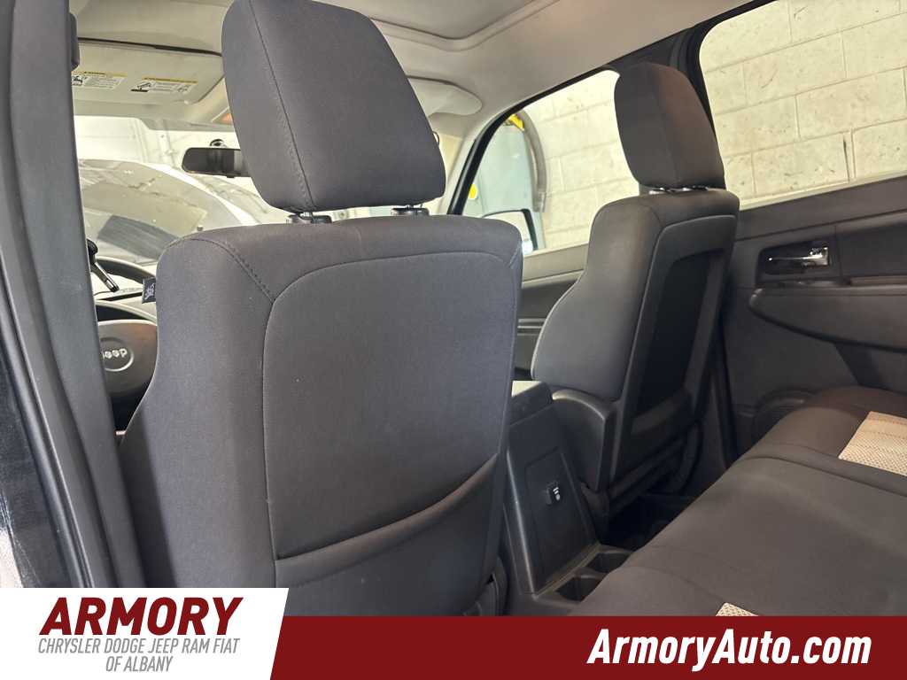 Thumbnail: 2009 Jeep Liberty - 20