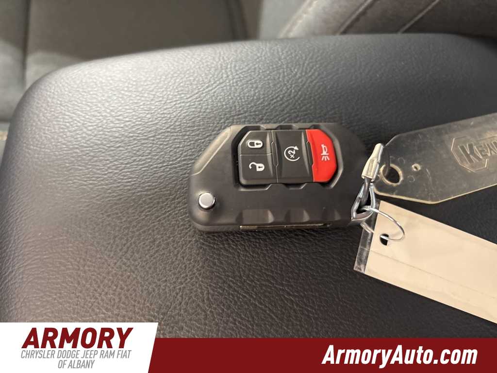 Thumbnail: 2026 Jeep Wrangler - 19