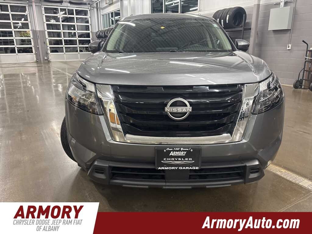 Used 2024 Nissan Pathfinder SV SUV