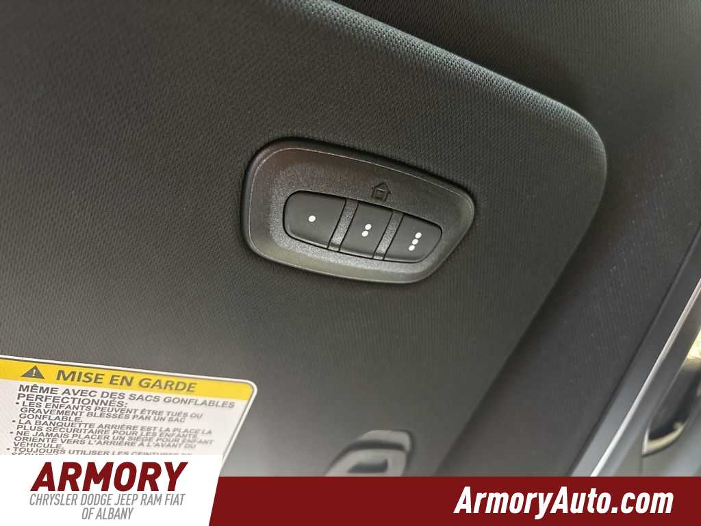 Thumbnail: 2026 Jeep Grand Wagoneer - 23