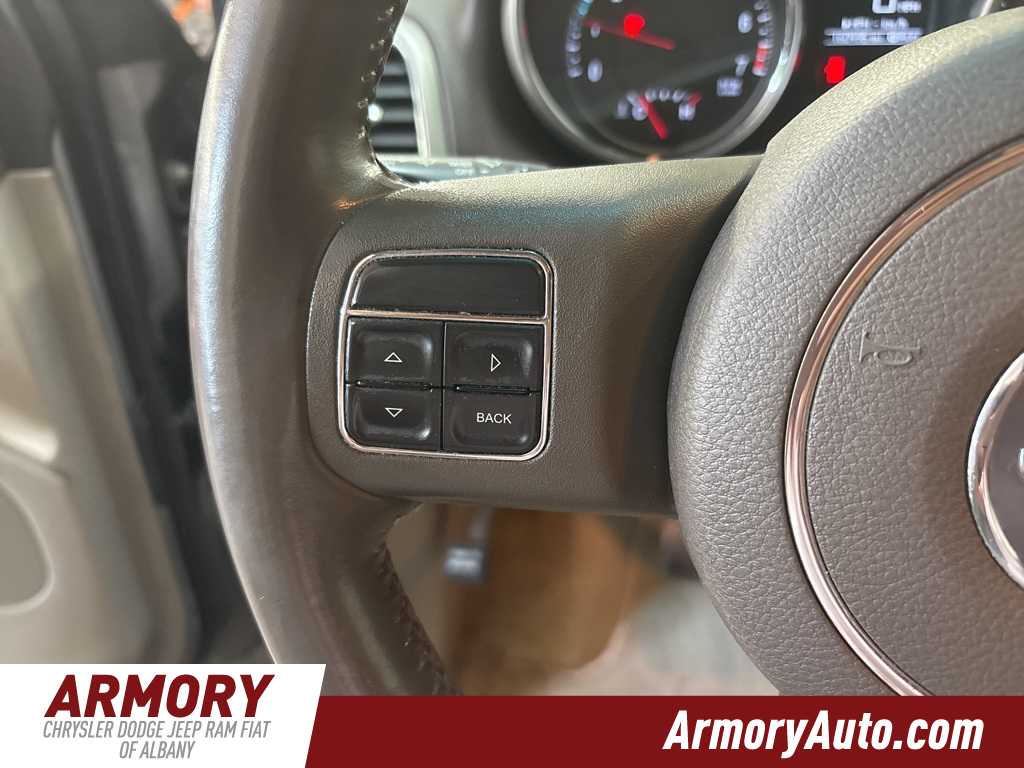 Thumbnail: 2013 Jeep Grand Cherokee - 15