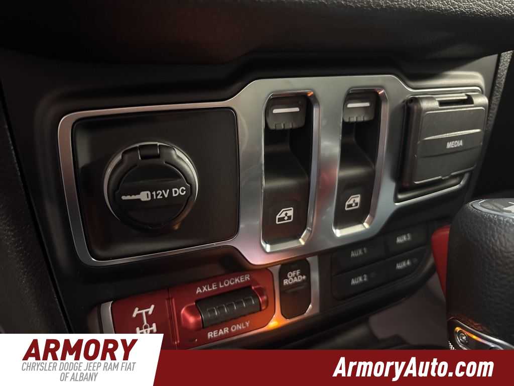 Thumbnail: 2026 Jeep Wrangler - 19