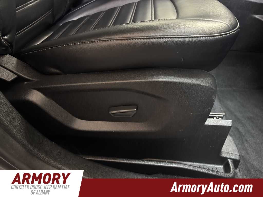 Thumbnail: 2023 Ford Edge - 36