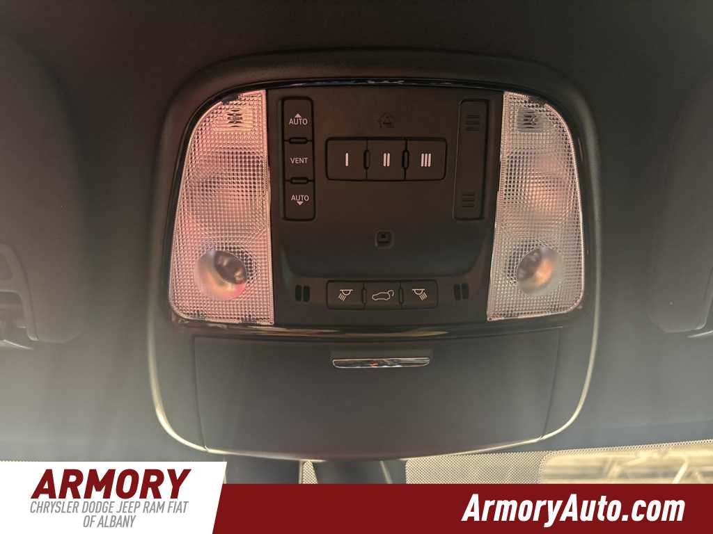 Thumbnail: 2023 Dodge Durango - 23