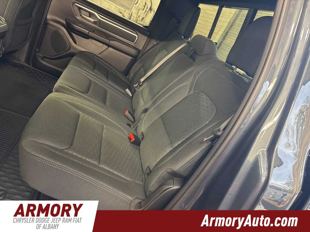 Thumbnail: 2026 RAM 1500 - 25