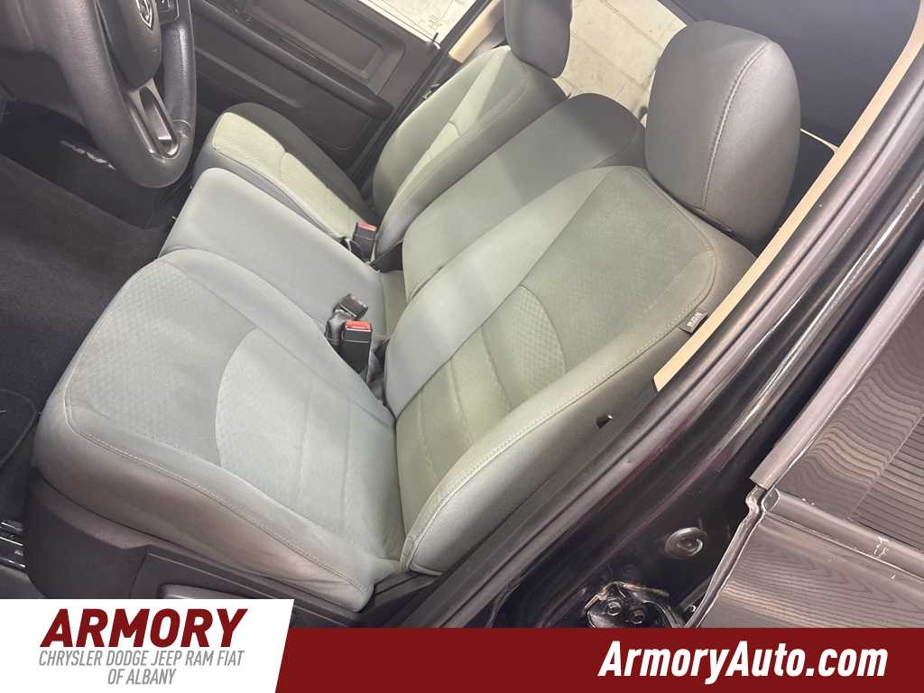 Thumbnail: 2019 RAM 1500 Classic - 11