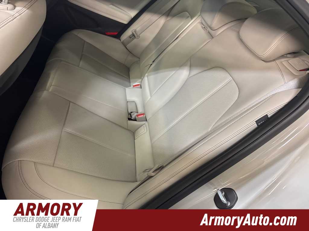 Thumbnail: 2024 Genesis G70 - 27