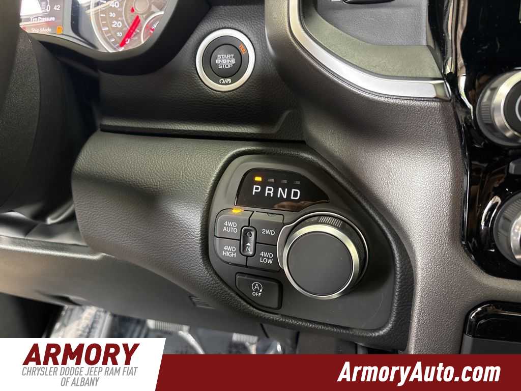 Thumbnail: 2026 RAM 1500 - 18