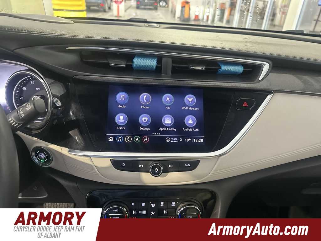 Thumbnail: 2022 Buick Encore GX - 24