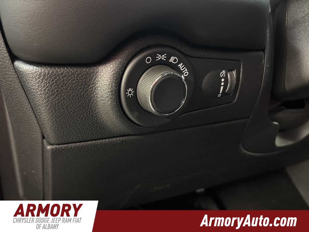 Thumbnail: 2026 Dodge Durango - 10