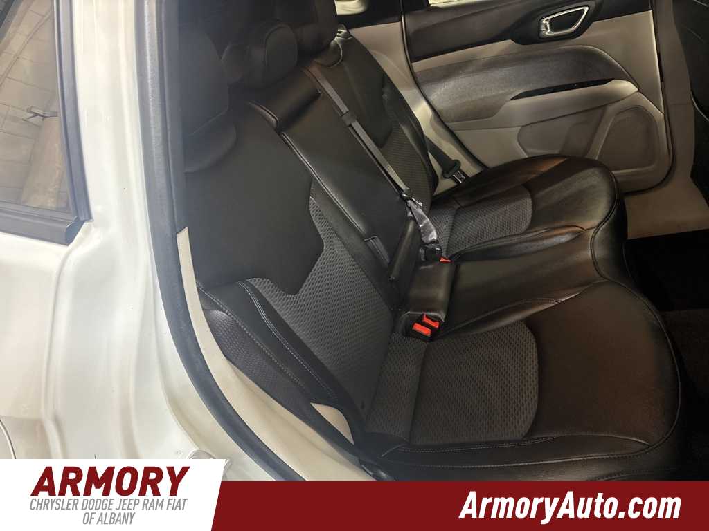 Thumbnail: 2024 Jeep Compass - 30