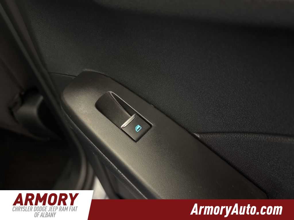 Thumbnail: 2022 Ford Escape - 29