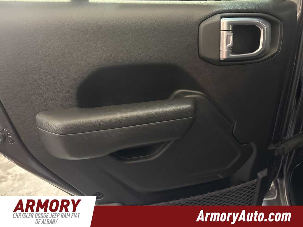 Thumbnail: 2024 Jeep Wrangler - 21