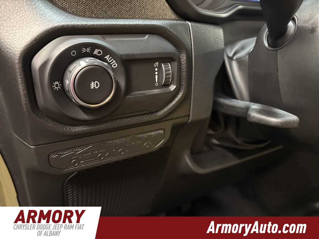 Thumbnail: 2026 Jeep Wrangler - 10