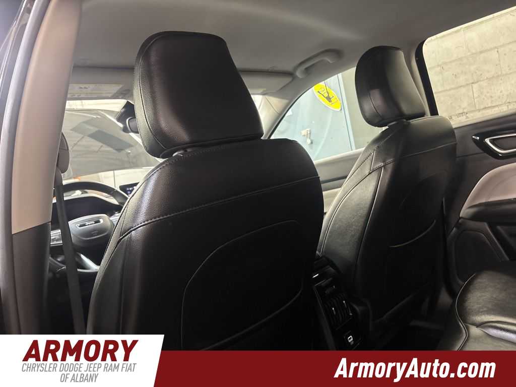 Thumbnail: 2022 Jeep Compass - 25