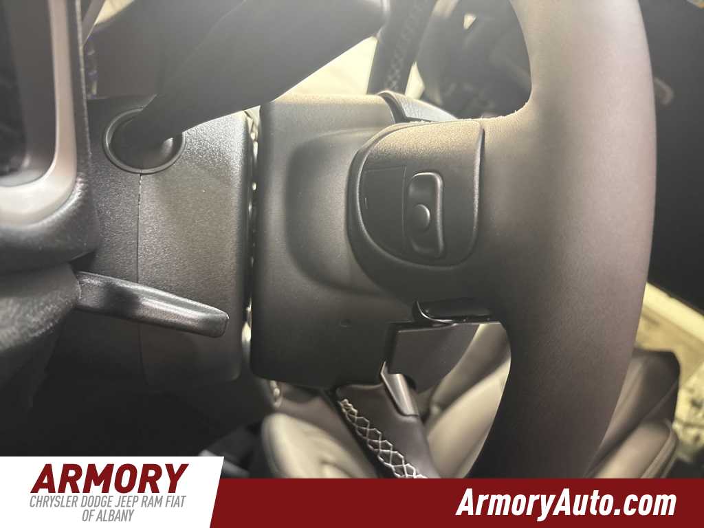 Thumbnail: 2026 Chrysler Pacifica - 11