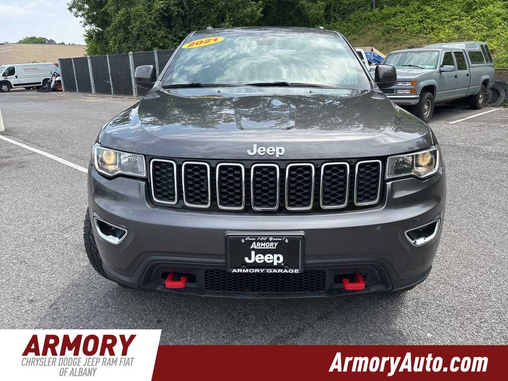 2021 Jeep Grand Cherokee Laredo 2