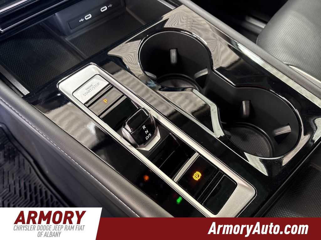 Thumbnail: 2024 Volkswagen Atlas - 25