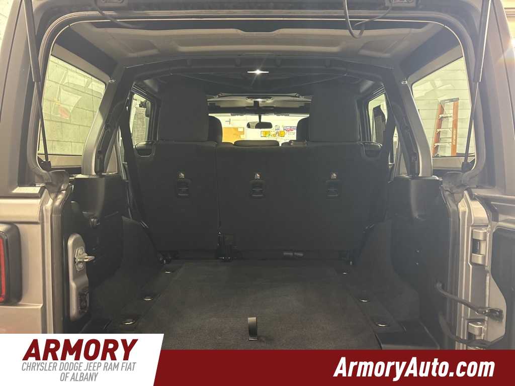 Thumbnail: 2018 Jeep Wrangler - 26