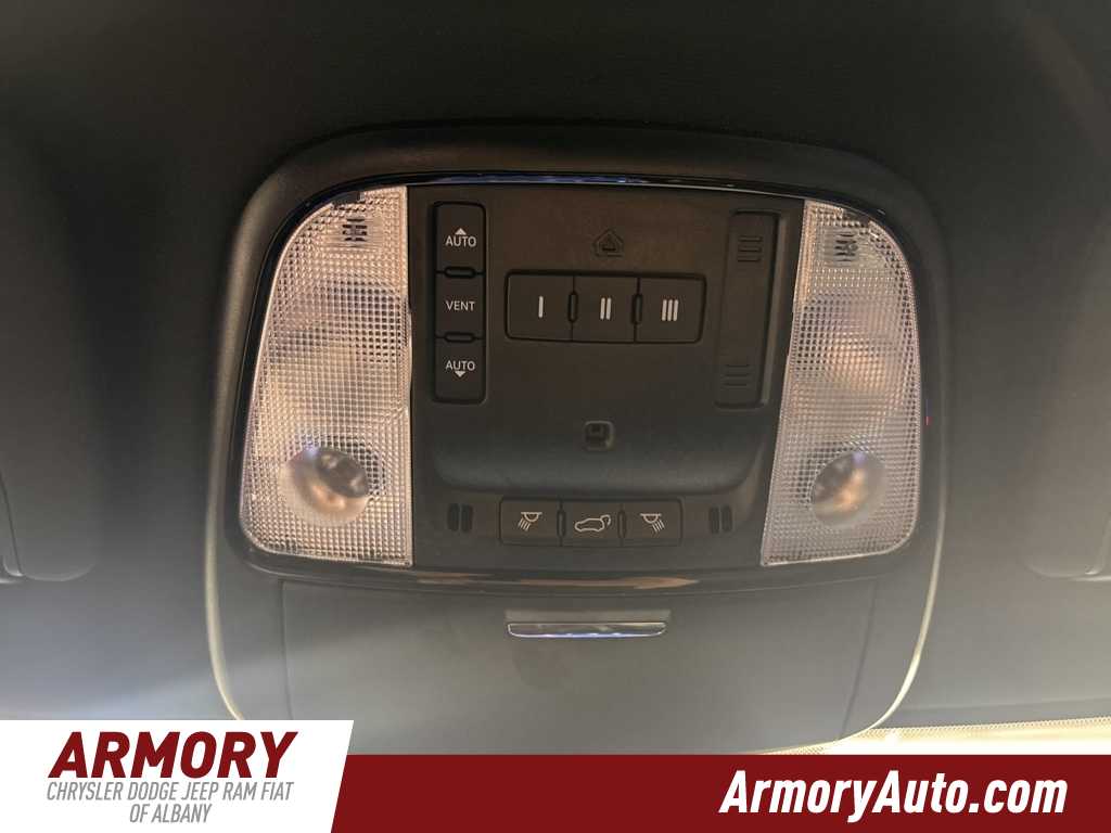 Thumbnail: 2025 Dodge Durango - 24