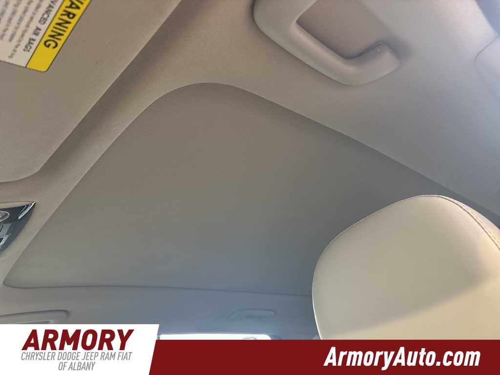 Thumbnail: 2022 Kia Sorento - 29