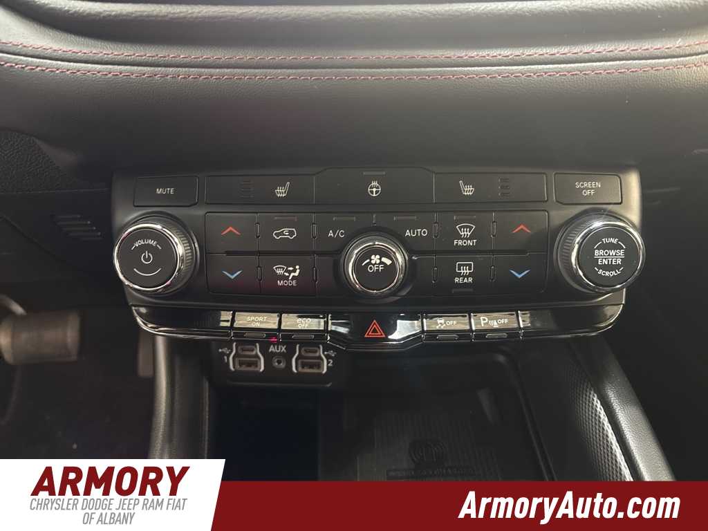 Thumbnail: 2022 Dodge Durango - 18