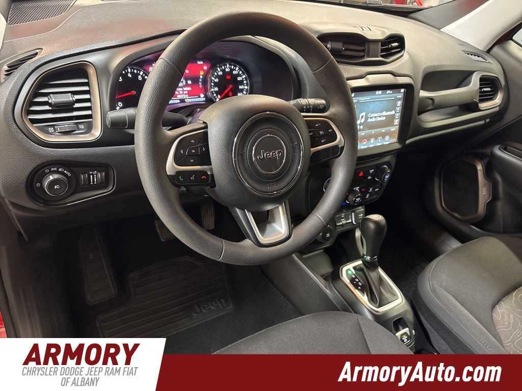 Thumbnail: 2023 Jeep Renegade - 9