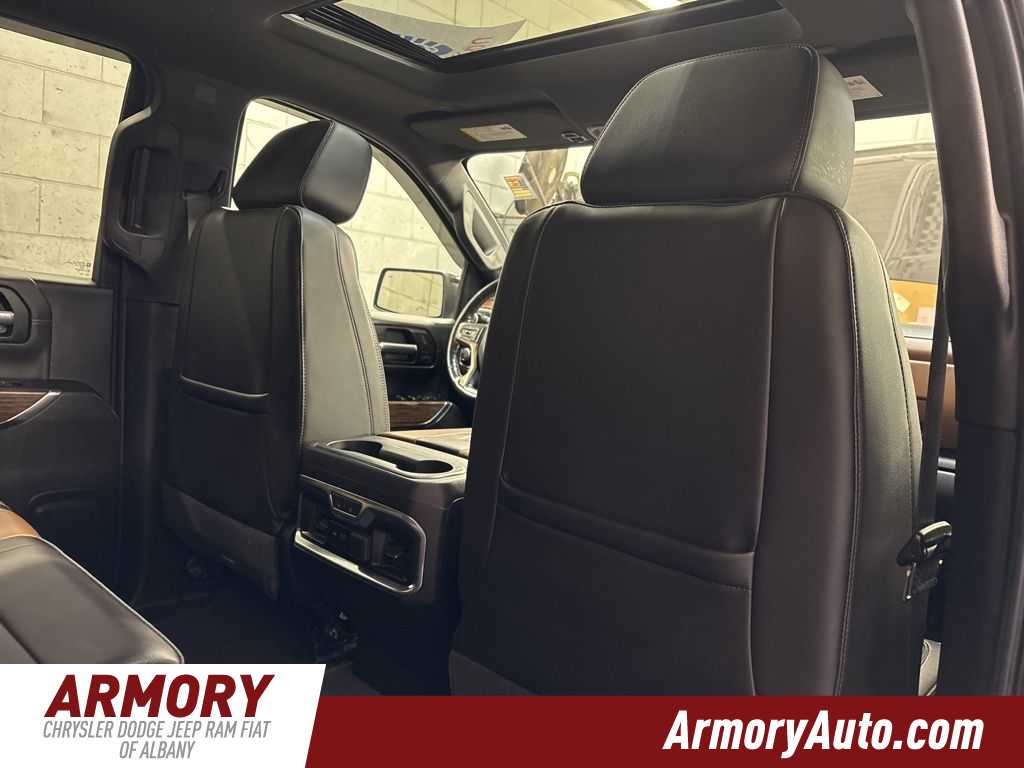 Thumbnail: 2019 Chevrolet Silverado 1500 - 33