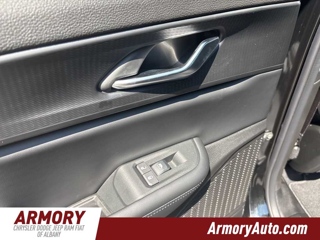 Thumbnail: 2025 Jeep Grand Cherokee L - 20