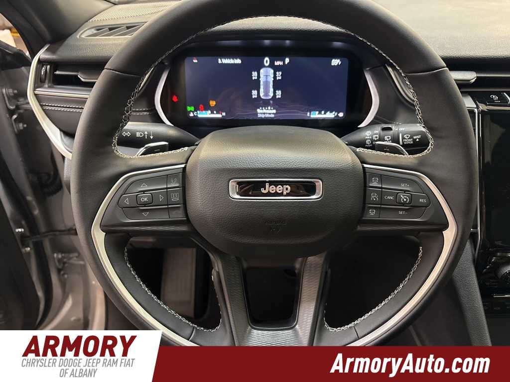 Thumbnail: 2025 Jeep Grand Cherokee - 13