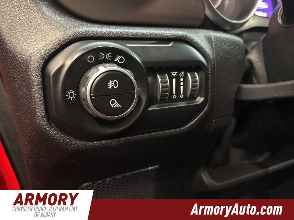 Thumbnail: 2020 Jeep Gladiator - 10