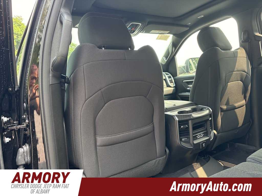 Thumbnail: 2026 RAM 1500 - 26