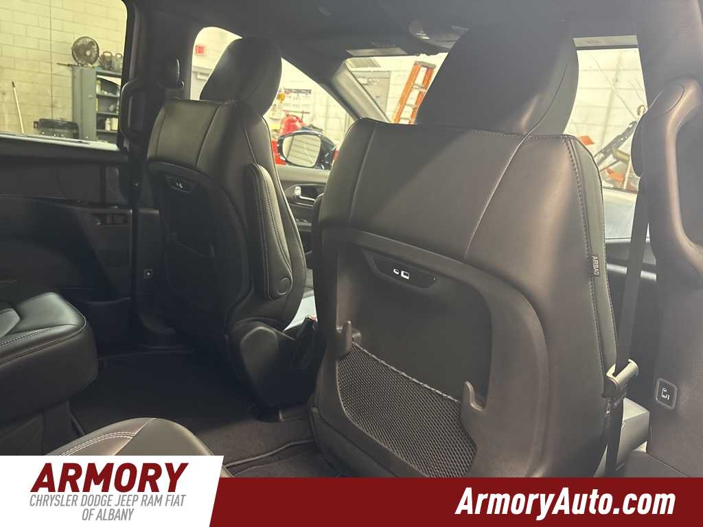 Thumbnail: 2026 Chrysler Pacifica - 29