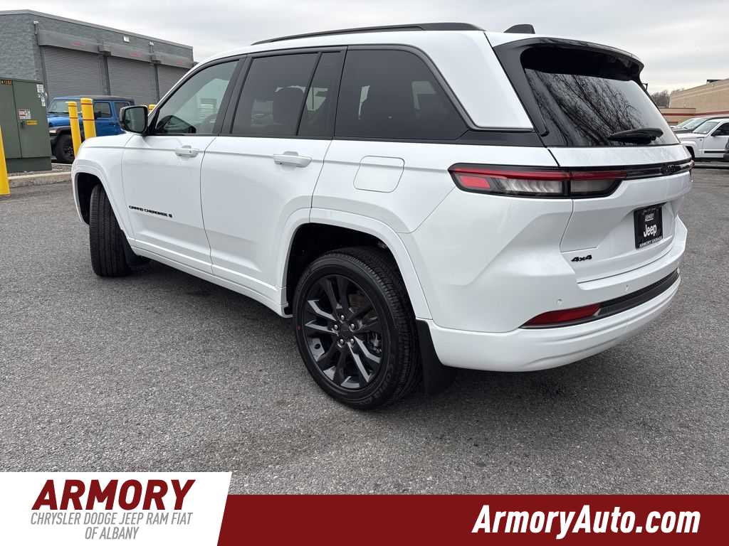 Thumbnail: 2026 Jeep Grand Cherokee - 6