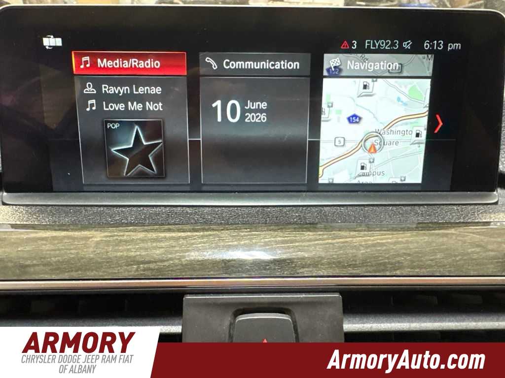 Thumbnail: 2018 BMW 3 Series - 21