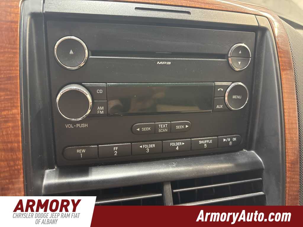 Thumbnail: 2010 Ford Explorer - 18