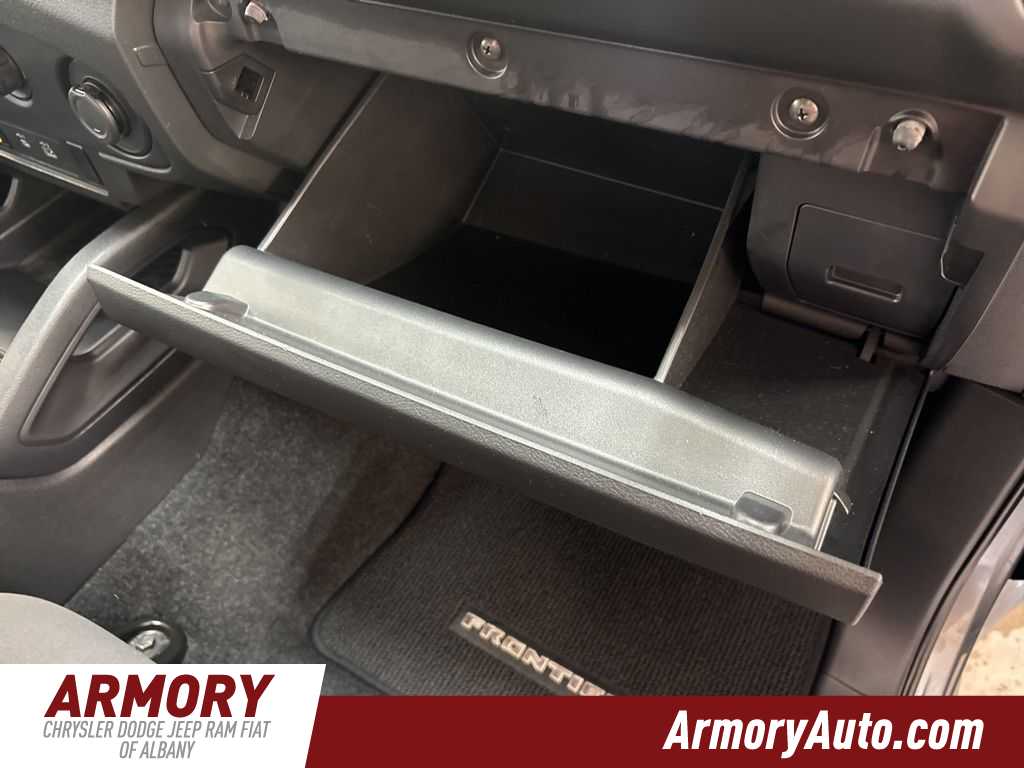 Thumbnail: 2022 Nissan Frontier - 36